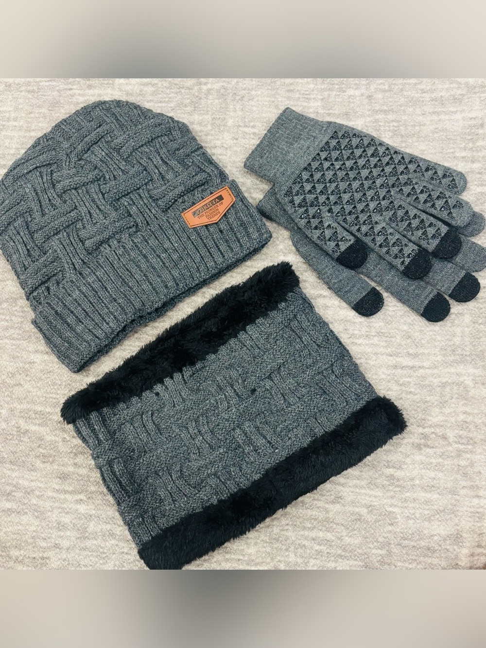 Men's Charcoal Knit Winter Set — Beanie, Neck Warmer & Touchscreen Gloves